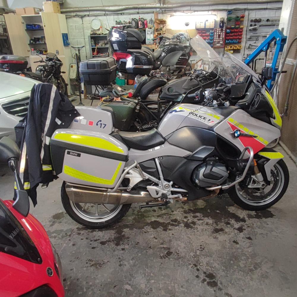 Peinture moto après